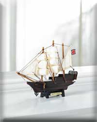 MINI MAYFLOWER SHIP MODEL